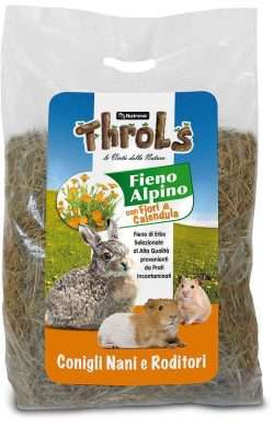 RAGGIO DI SOLE FIENO ALPINO CON FIORI DI CALENDULA